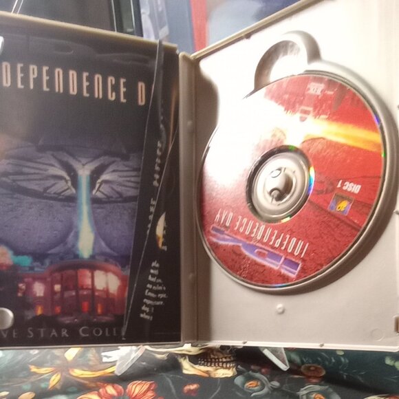 Independence Day DVD Five Star Collection Sci-Fi Action Classic - Picture 2 of 4